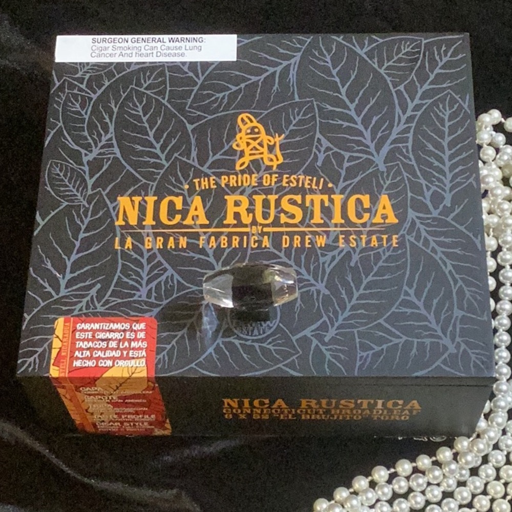 Nica Rustica Connecticut Broadleaf Whatnot Cigar Box